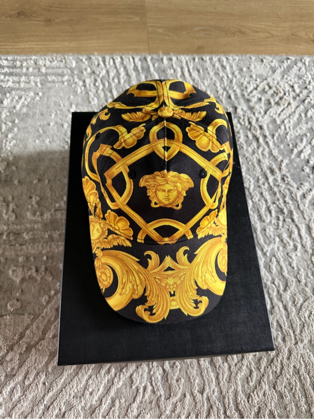 Versace Cap - Picture 3 of 6